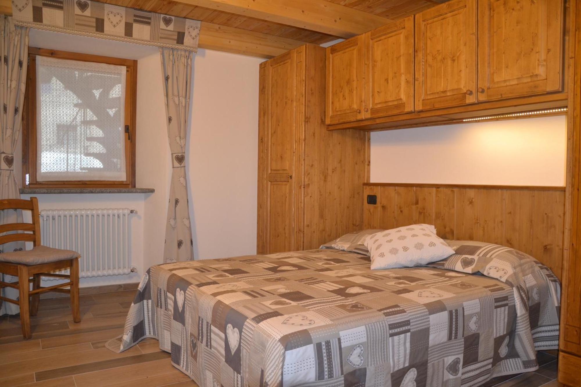 Lo Coppa Fen Apartman Aosta Szoba fotó