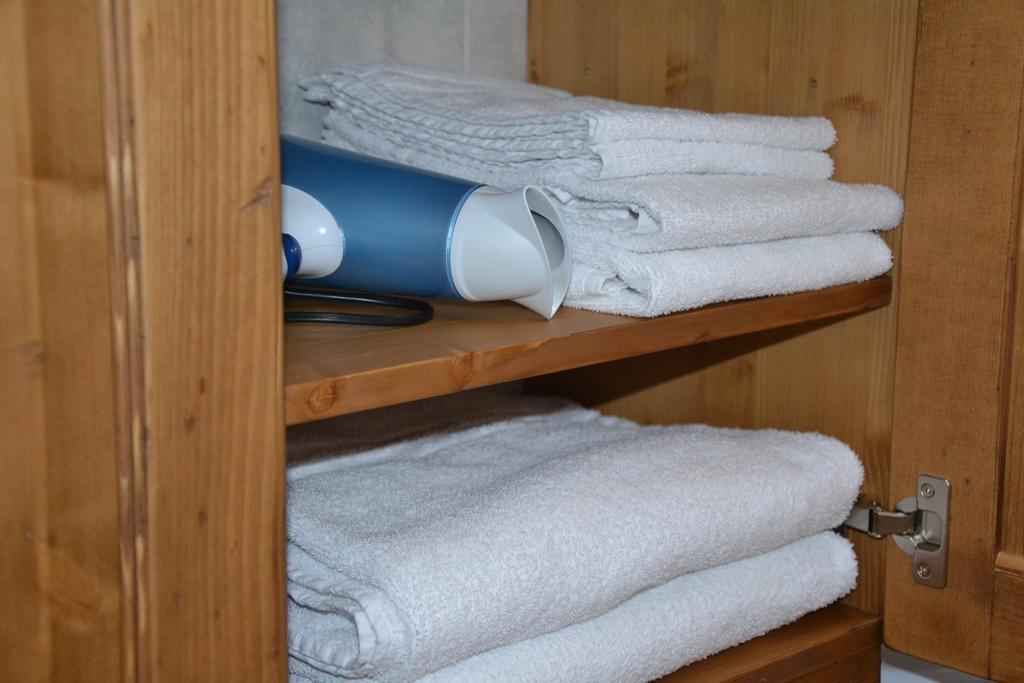 Lo Coppa Fen Apartman Aosta Szoba fotó