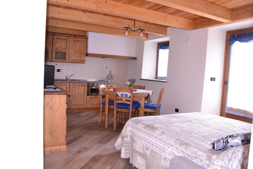 Lo Coppa Fen Apartman Aosta Kültér fotó